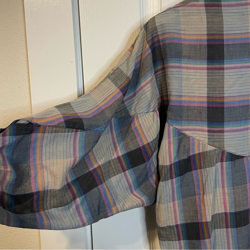 VTG Cassandra oversized gray / black plaid button down top plus sz 2X (?) - Picture 11 of 11